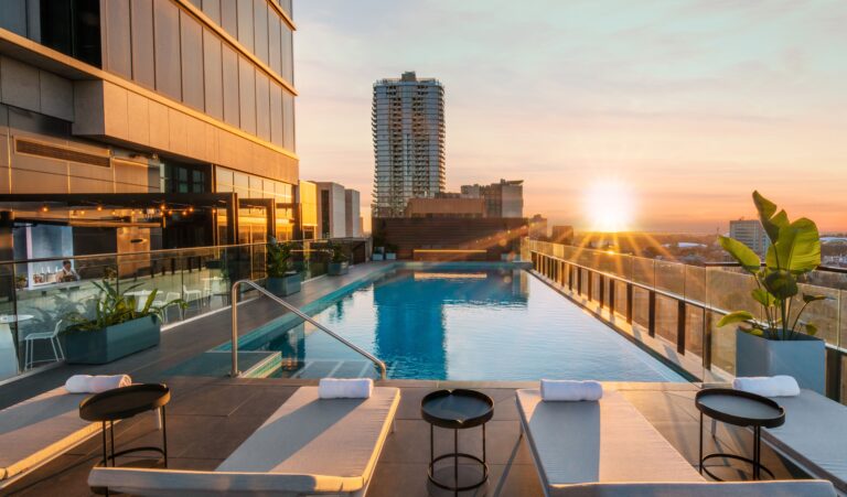 Pool Image (lores)